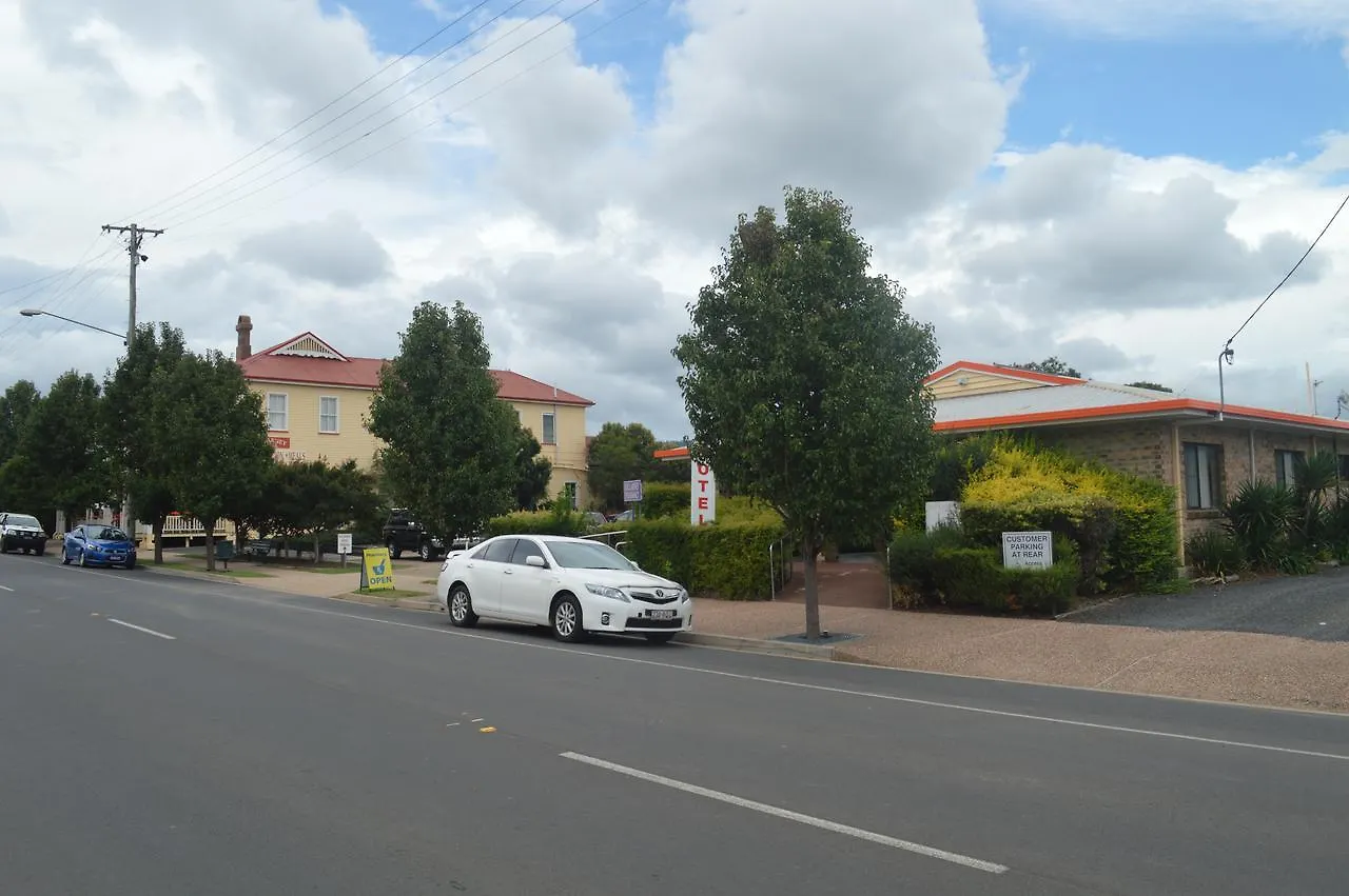 Killarney Hotel