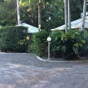 Hotel Nambour Rainforest Holiday Village, Woombye